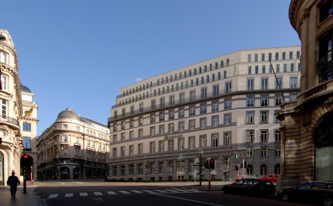 Attis Colony Square